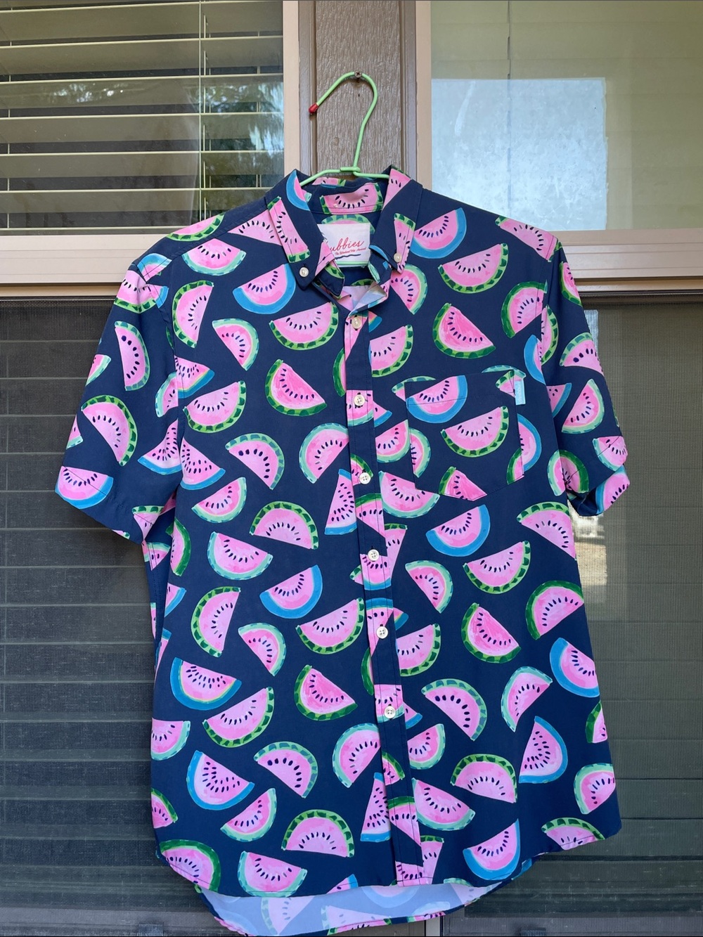 Chubbies Men’s Shirt watermelon blue short sleeve stretch performance